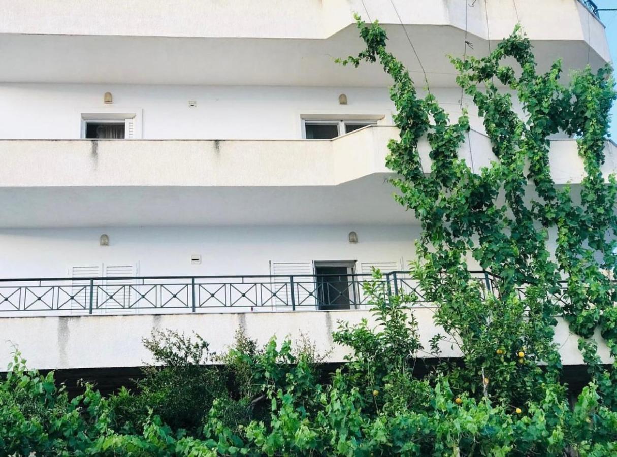 White Panorama Apartment Saranda Extérieur photo