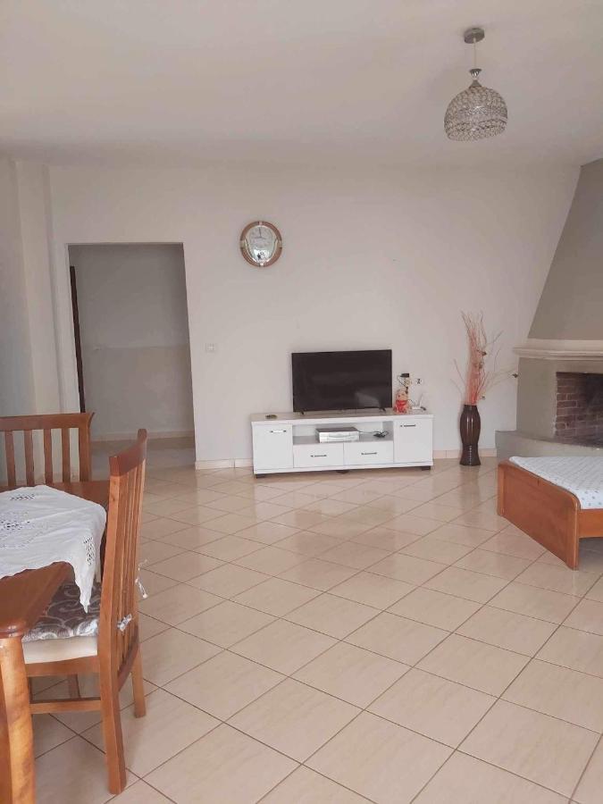 White Panorama Apartment Saranda Extérieur photo